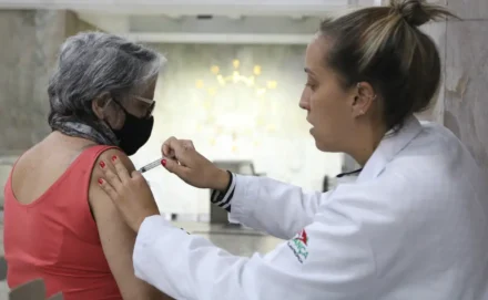 Ribercon - Butantan busca voluntários para teste de vacina da gripe para idosos